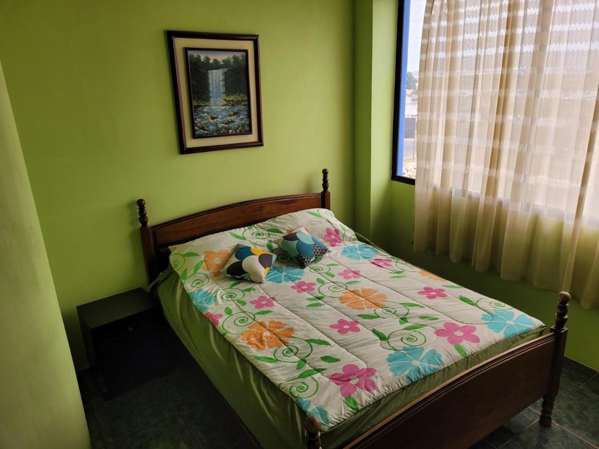 Hostal Haziel Салинас Экстерьер фото
