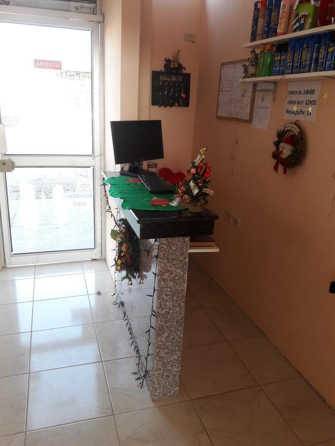 Hostal Haziel Салинас Экстерьер фото