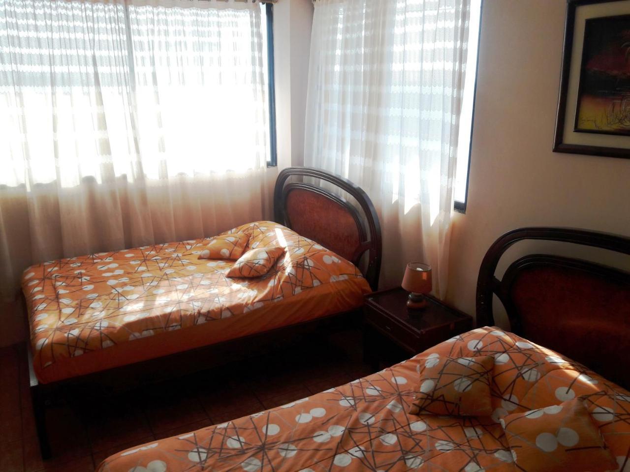 Hostal Haziel Салинас Экстерьер фото